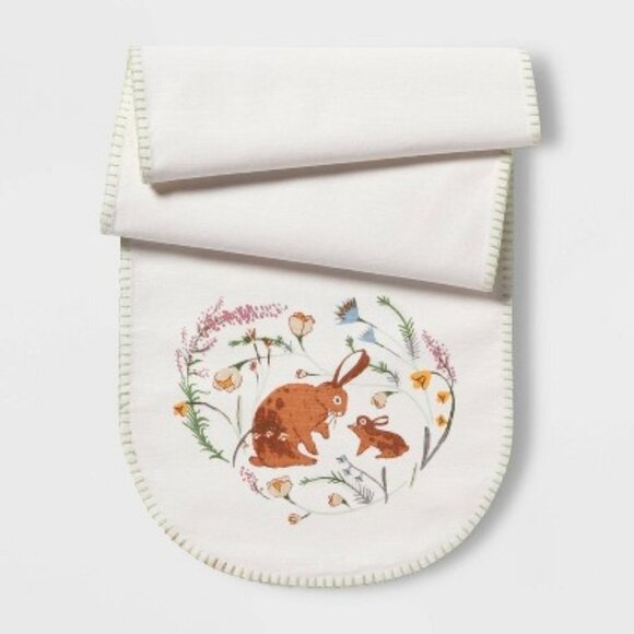 NWT - 14" x 72" Cotton Bunny Rabbit Table Runner - Threshold - Picture 1 of 4